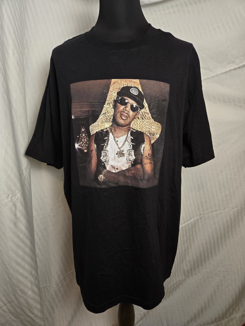 Black Graphic Men's Crewneck T‑Shirt with Printed Portrait